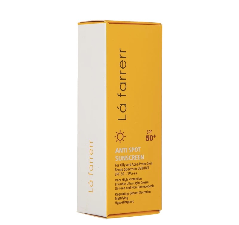 کرم ضد آفتاب بیرنگ لافارر، SPF 50 | مناسب پوست چرب و آکنهدار